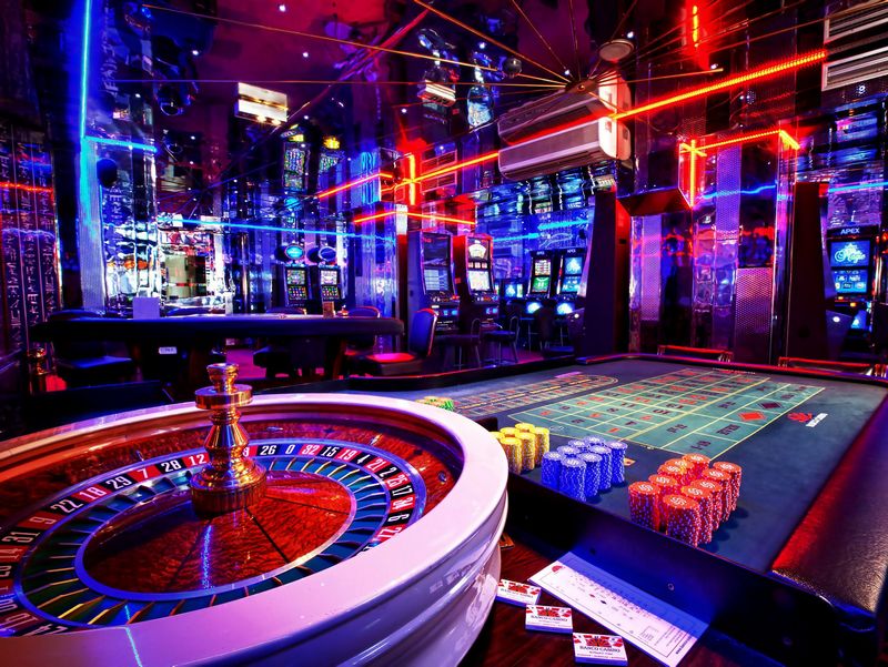 Обзор сайта казино LEV: от классических слотов до инновационных систем — мир бесплатных игр и возможностей для игры на реальные деньги